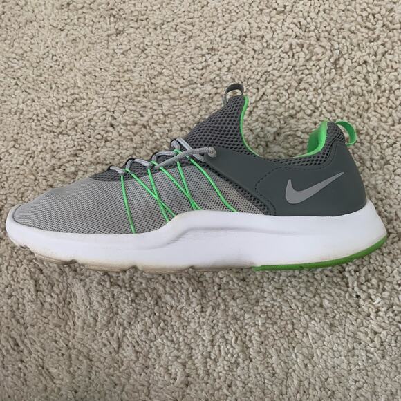 NIKE Darwin Grey / Green Trainer Running Shoes Sneakers Size 13 819803-003 - Picture 9 of 9